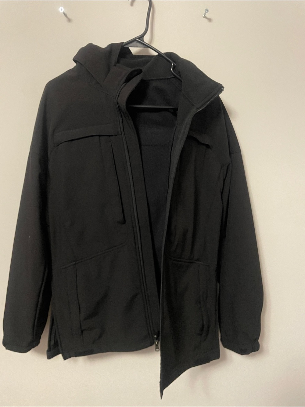 Propper Men's Black Hooded Performance Softshell Coat
